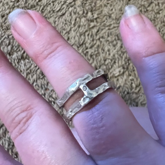 Saundra Messinger Sterling Silver and Diamond Ring - Picture 3 of 3